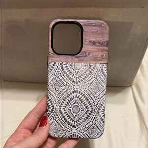 Wood and Lace Pattern Phone Case